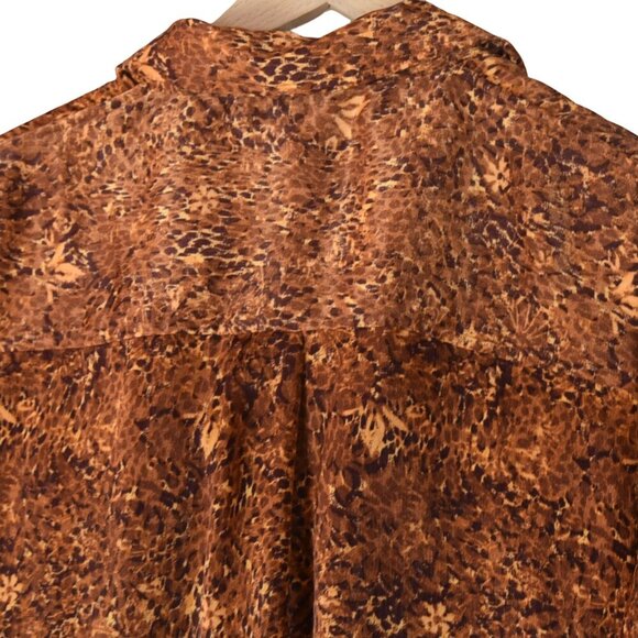 NWT Liverpool Flap Pocket Button Front Woven Blouse in Autumn Safari-SZ S - Picture 3 of 8
